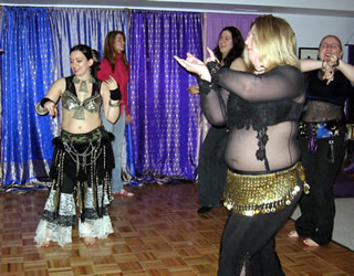 Open Floor Dancing with Friga