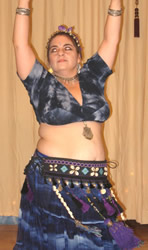 Crystal Kini Performs with Daughters of the Hip