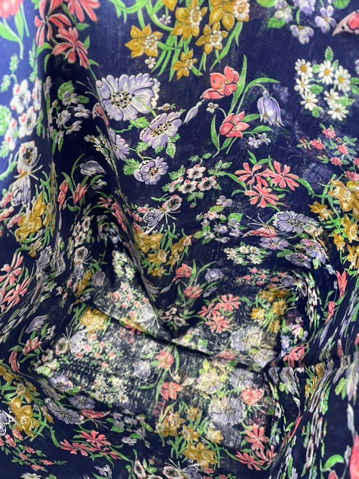 Large Shopping tote inside is lined with same floral butterfly fabric